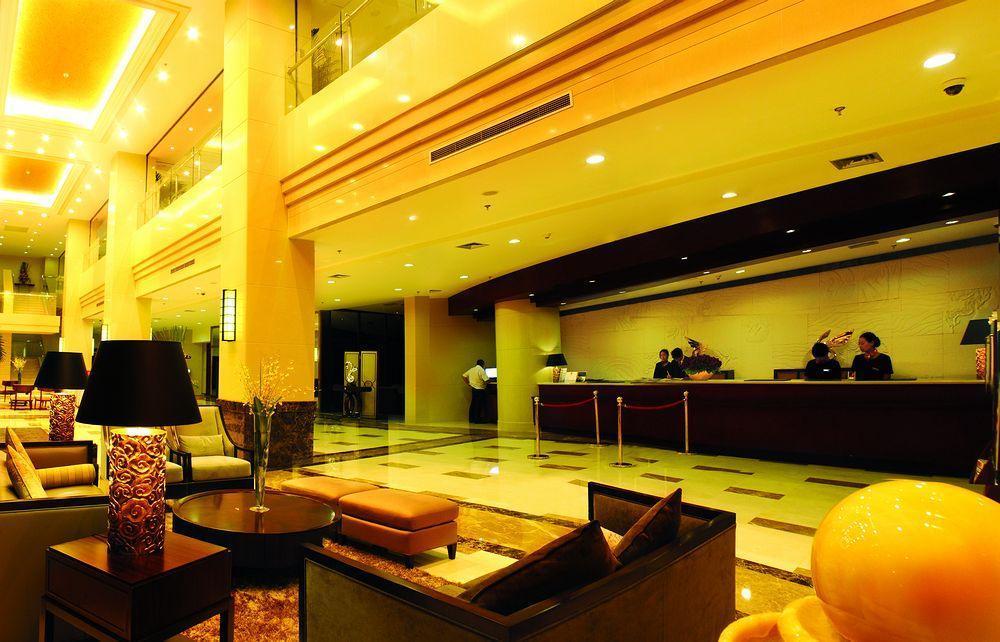 Shanghai Southern Airlines Pearl Hotel Exteriör bild